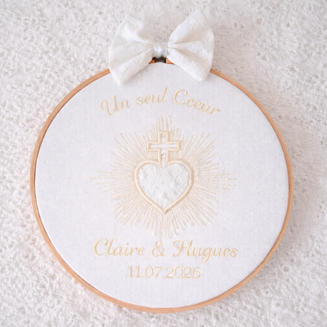 tambour coeur sacré applique broderie anglaise mariés