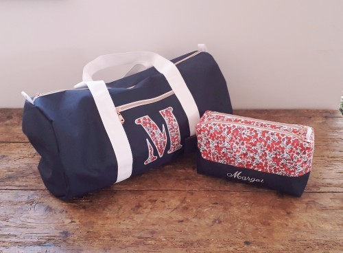 sac polochon personnalisé, broderie prénom et couleur et liberty au choix! existe en version velours ou toile outdoor