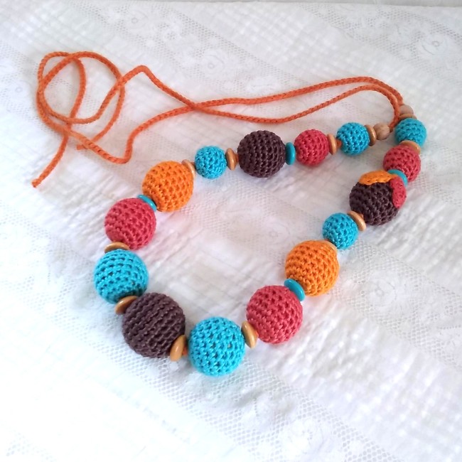 collier d'aide à l'allaitement, aux matières naturelles