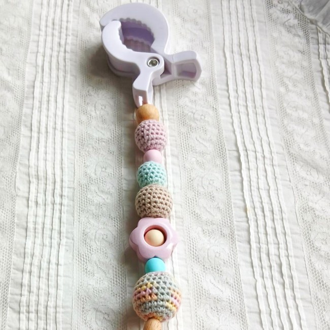 Jolies teintes douces pour ces perles crochetées