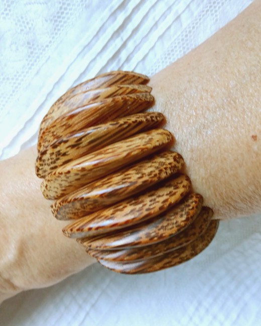Bracelet manchette en bois 