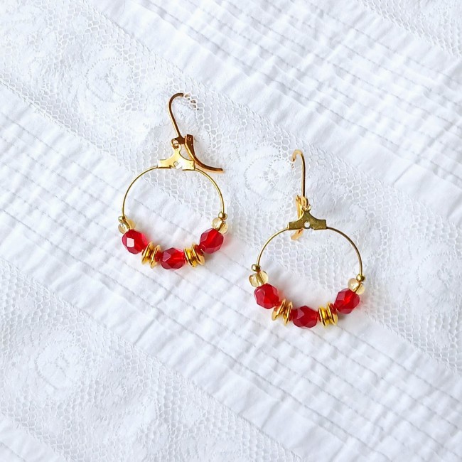 Boucles d'oreilles fantaisie pour femme rouges  et dorées 