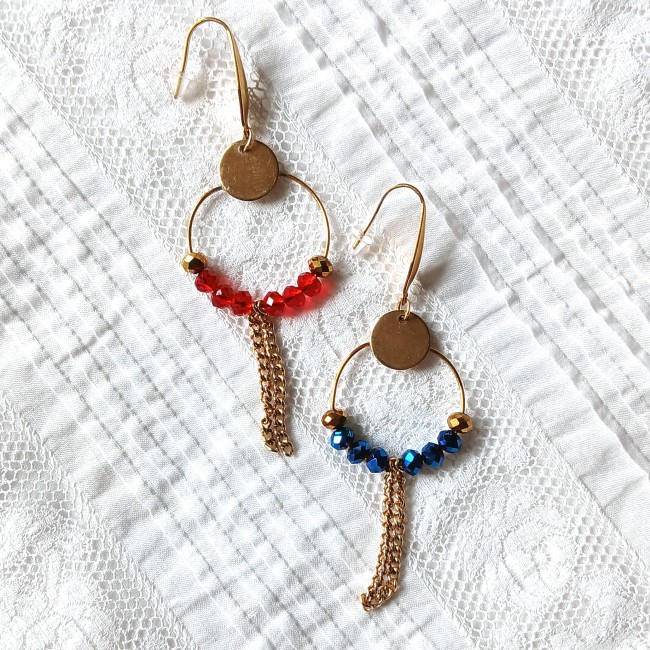 Pendants d'oreilles dorés pour femme, cristal rouge ou bleu
