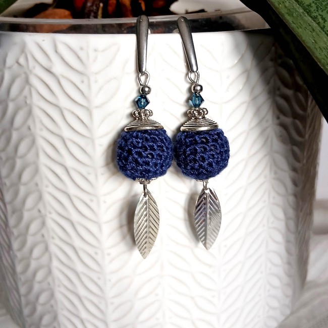 Jolies boucles d'oreille pendantes pour femme