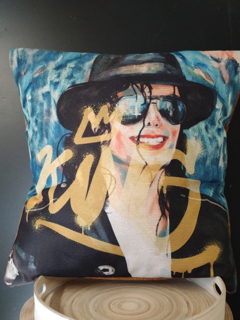 17622450478727030078577101477929