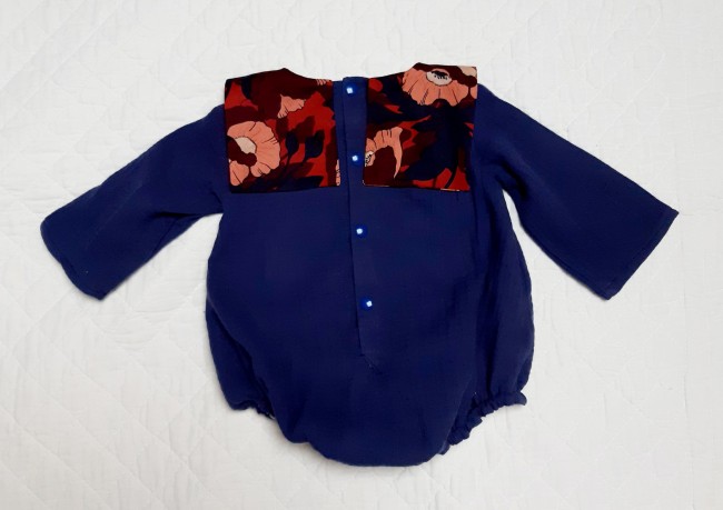 vue dos barboteuse manches longues double gaze marine col arré Liberty poppy butterfield cayenne|4pommes