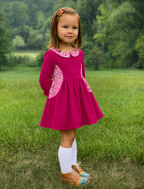 vue sur petite fille robe patricia velours framboise Liberty Betsy cassis|4pommes