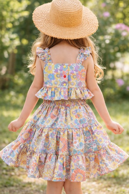 ensemble carmen rainbow garden porté dos | 4pommes