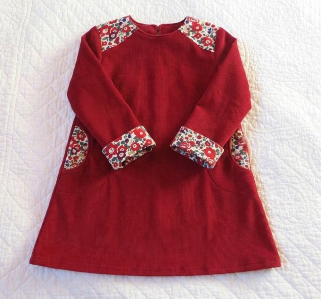 vue robe velours rouge détails Liberty Betsy christmas-modèle Capucine|4pommes