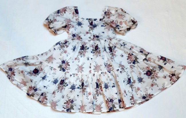 vue dossur robe Manon Liberty Sussex | 4pommes