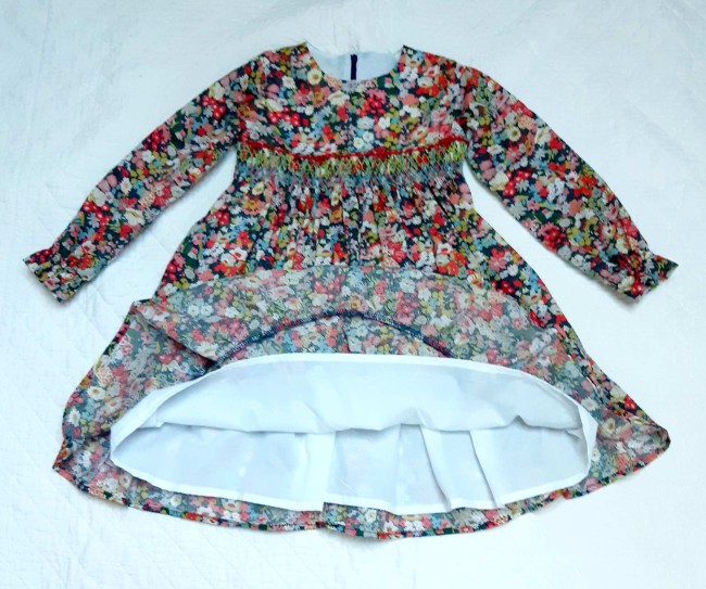 vue doublure robe smoks brodés Manches longues Liberty Thorpe tutti frutti | 4pommes