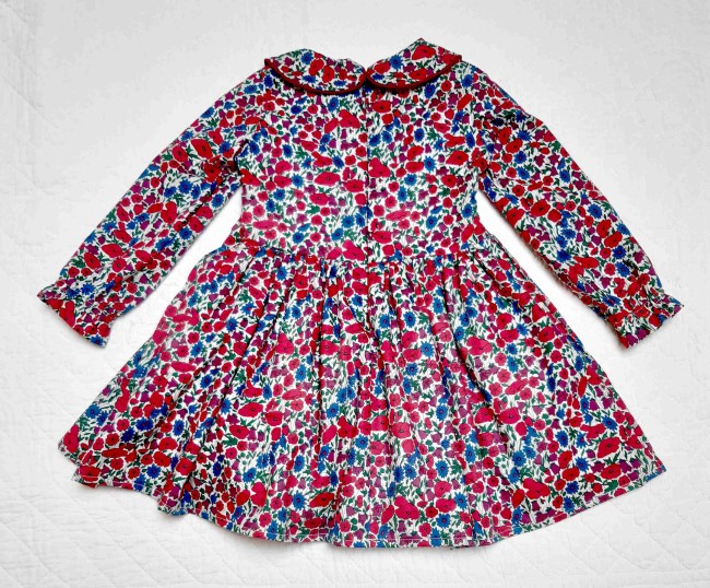 vue dos robe duchesse smoks brodés manches longues Liberty Poppy and daisy canard|4pommes