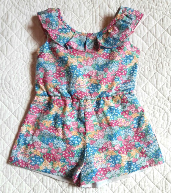 vue devant combishort Liberty exclusif garden wonderland blue | 4pommes