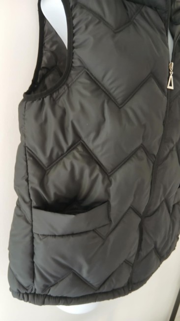 Veste matelassé sans manche noir