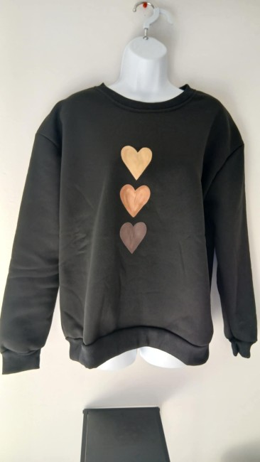 Sweat shirt motif coeur marron