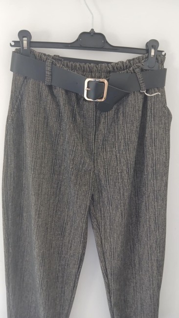 Pantalon chic avec sa ceinture