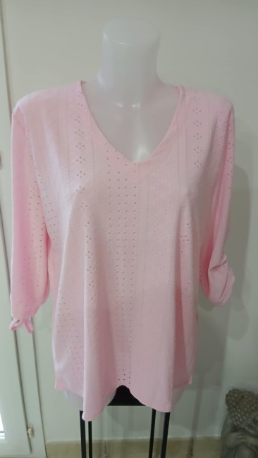 Blouse ajourée col V – Manches froncées