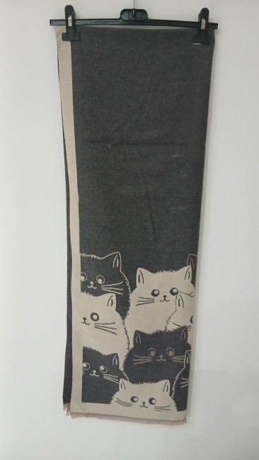 Echarpe douce avec motif chats
