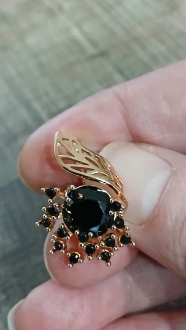 Boucles d'oreilles Noir & Or