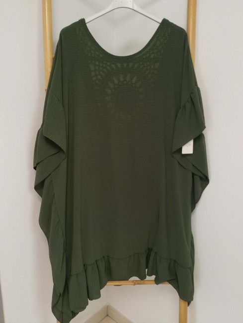 Robe dos macramé
