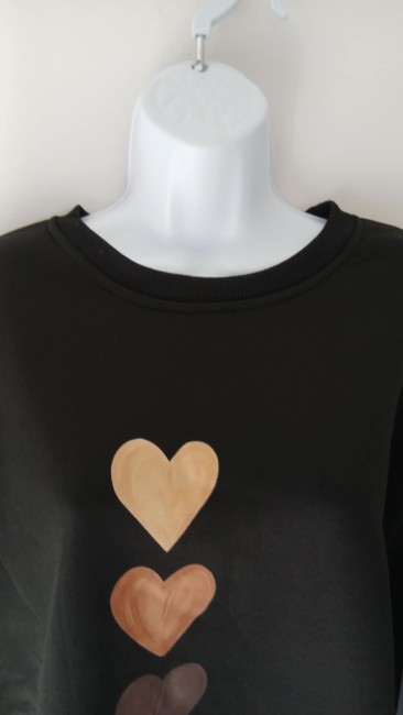 Sweat shirt motif coeur marron