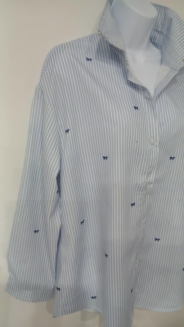 Chemise rayure bleu, petits noeuds