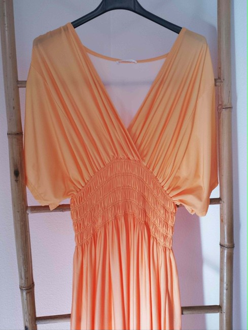 Robe cache coeur ton orange