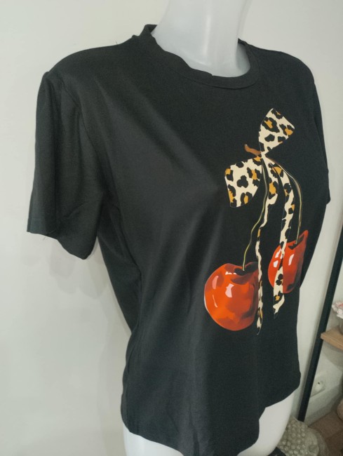Tee-Shirt noir Cerise