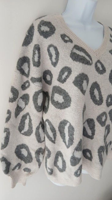 Pull col V décontracté