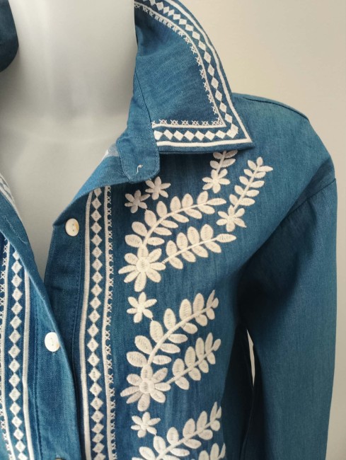 Chemise jeans broderies florales