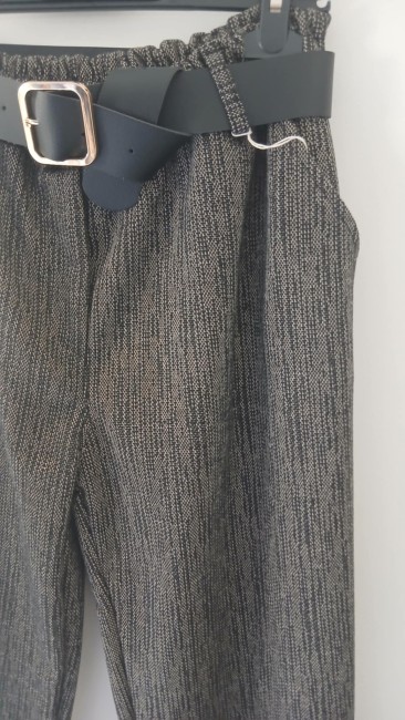 Pantalon chic avec sa ceinture