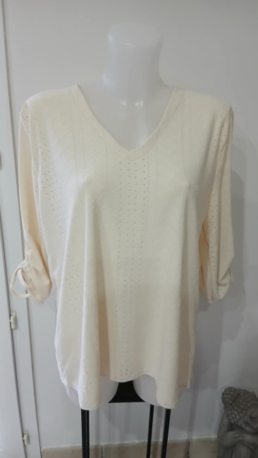 Blouse ajourée col V – Manches froncées