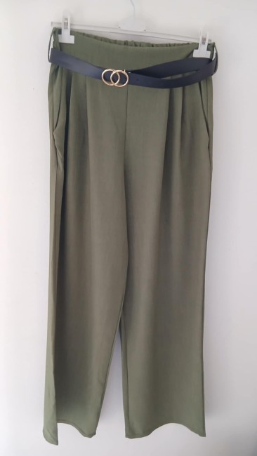 Pantalon  à pinces  avec ceinture