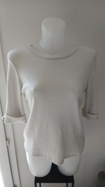 Top côtelé brillant à manches mi-longues
