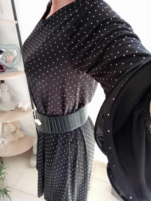 Robe noir/strass manches froufrous