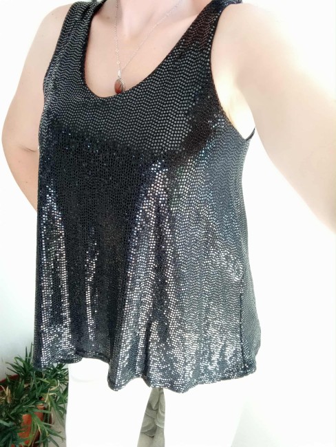 Haut sans manche à sequins