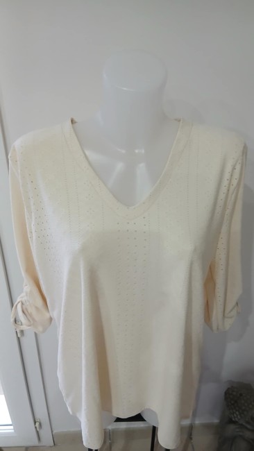 Blouse ajourée col V – Manches froncées