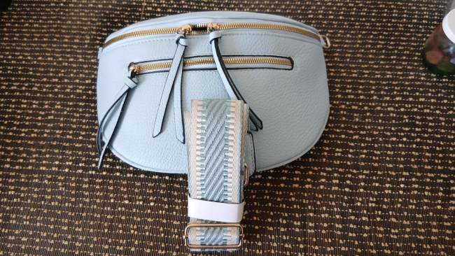Sac banane avec bandoulière
