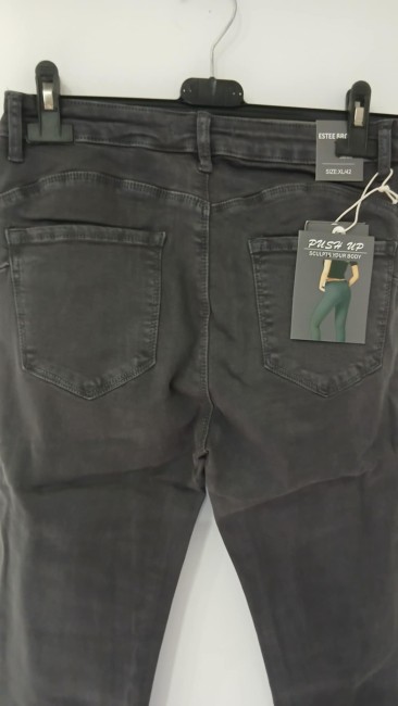 c76f4b76-f14b-4399-a8a4-66023afc7fb0 Pantalon Push-Up Skinny Taille Haute