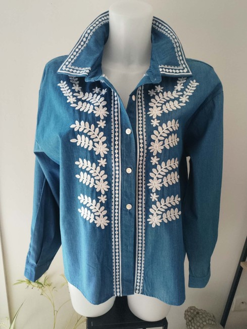 Chemise jeans broderies florales