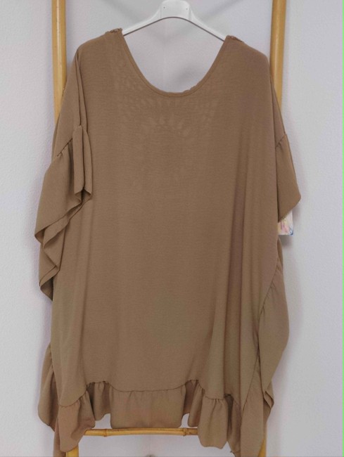 Robe dos macramé