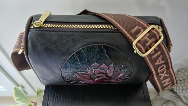 Sac épaule noir motif floral