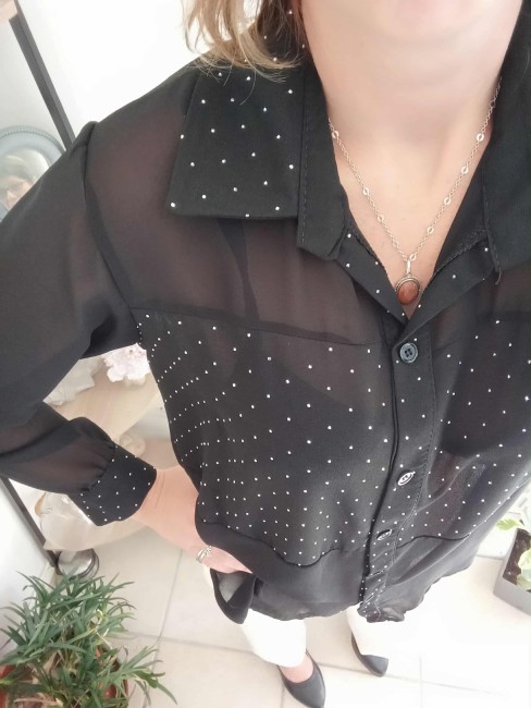 Chemisier uni avec strass
