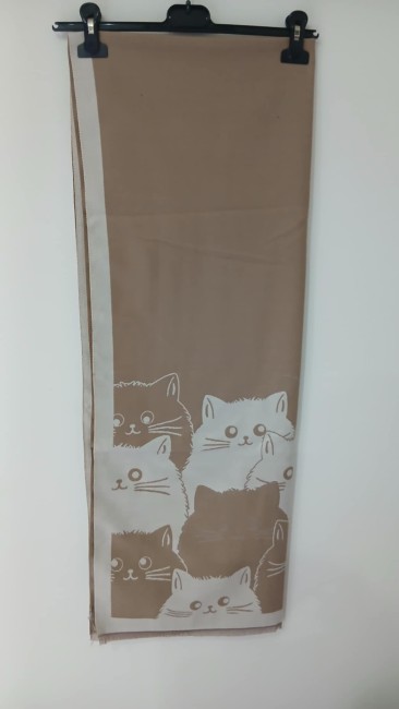 Echarpe douce avec motif chats