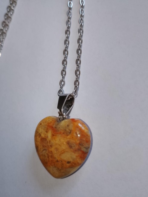 Collier pendentif coeur en d'Agate