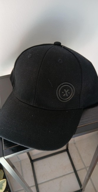 Casquette Noir basique