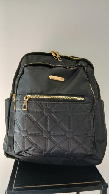 Sac à dos carré résistant