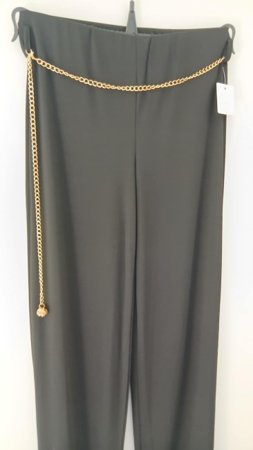 Pantalon noir évasé avec ceinture