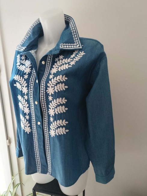 Chemise jeans broderies florales
