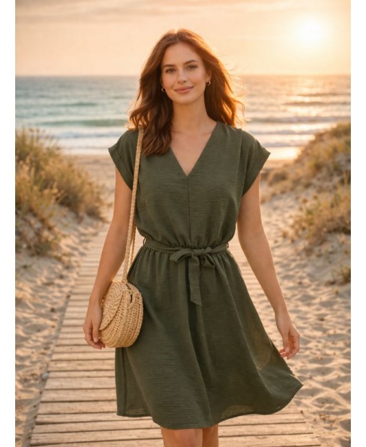 Robe courte col V